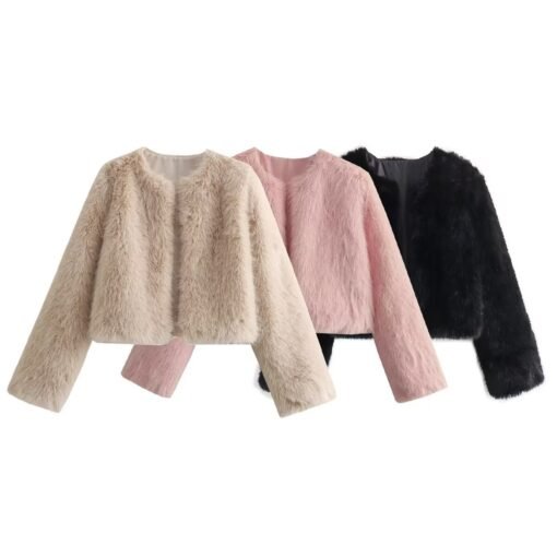 Polyester Imitation Fur Women's Short Cardigan Coat - Image 4
