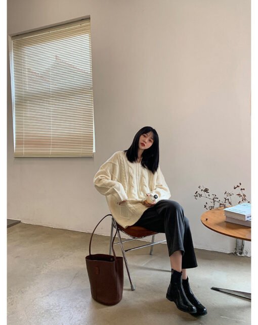Vapetix One size fits all-One size fits all  2023 Autumn and Winter New Vintage Twist V-Neck Sweater Women's Pullover Outer Wear Loose Lazy Styl - 图片 2