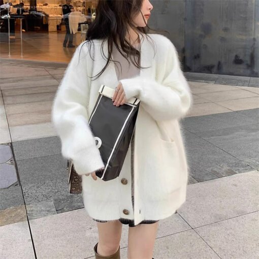 Vapetix One size fits all-One size fits all  Korean Style Women's Soft Waxy Lazy V-neck Knitted Cardigan Women's Autumn and Winter New Imitation - 图片 6