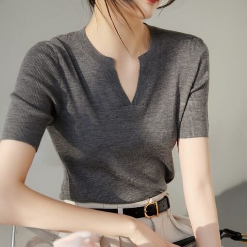 Vapetix M-L  Tencel Lysel Short-sleeved Sweater Top Summer and Autumn Simple Small V-neck Short-sleeved T-shirt
