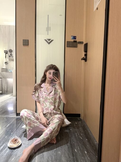 Vapetix M-XL  YASE [Meet You Short Length] Pajamas Women's Summer Ice Silk Short Sleeve New Home Clothes High Set - Obrázek 2