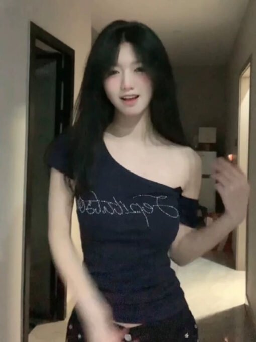 Vapetix S-XL  1*1 casual American style vintage navy blue letters slant shoulder short sleeve T-shirt women's sum