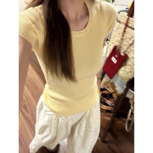 Vapetix Free Size-Free Size  Soft and creamy white yellow knitted short-sleeved T-shirt for women in summer with a waistline tha