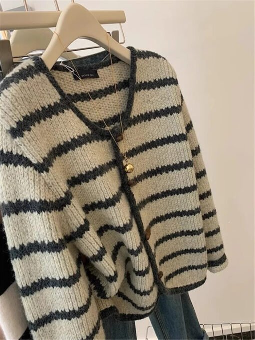 Vapetix S-L  Guangzhou Thirteen Lines European Retro Striped Sweater Coat Women's Autumn and Winter Lazy Style C – Bild 7