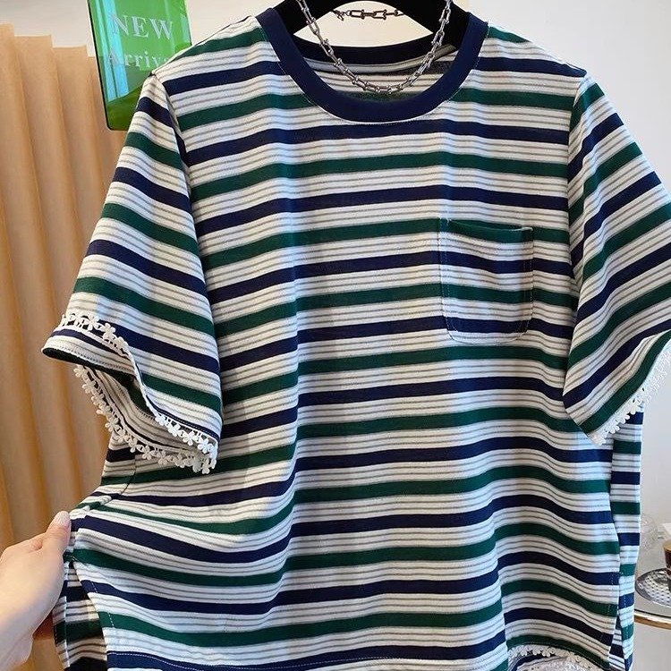 Vapetix M-4XL Large Code 300 Pounds Striped Women's Short Sleeve Lace Hem V-Neck Top with Slits