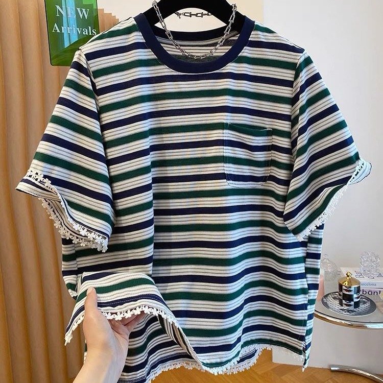 Vapetix M-4XL Large Code 300 Pounds Striped Women's Short Sleeve Lace Hem V-Neck Top with Slits – Bild 2