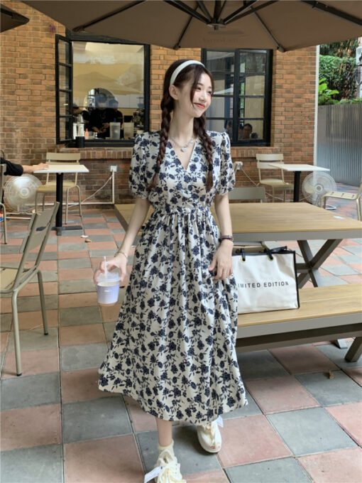 Vapetix Universal code-Universal code  Summer floral dress for women mid-length V-neck retro puff sleeves high waist slim casual vacation - Pilt 2