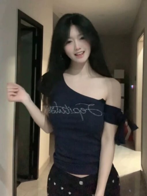 Vapetix S-XL  1*1 casual American style vintage navy blue letters slant shoulder short sleeve T-shirt women's sum - Imagen 3