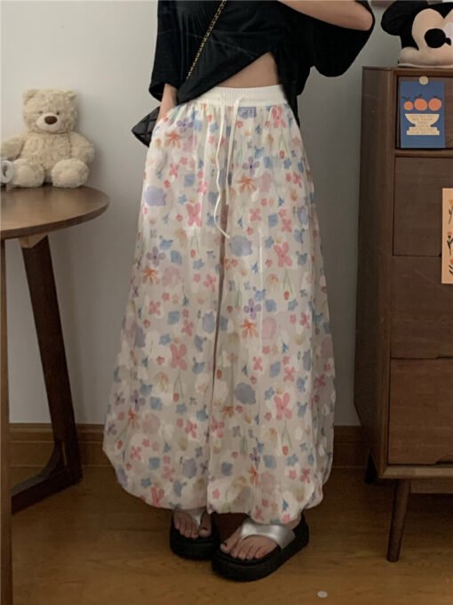 Vapetix Free Size-Free Size  Photographed fashion magazine style blooming petal skirt, petite A-line semi-skirt pants, high-wais - Afbeelding 2