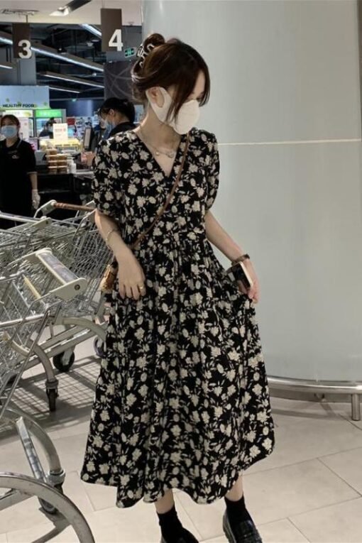 Vapetix Universal code-Universal code  Summer floral dress for women mid-length V-neck retro puff sleeves high waist slim casual vacation - Pilt 5