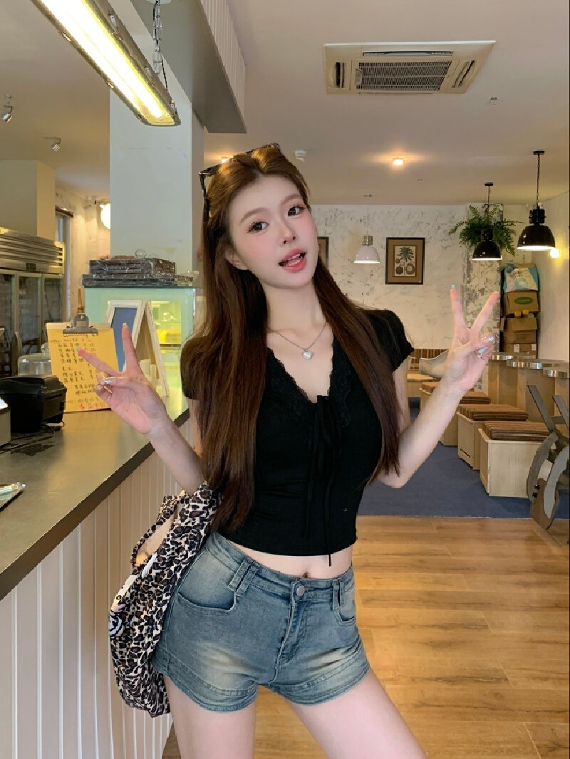 Vapetix Free Size-Free Size Photo-shoot New Lace Edge Strap Design Pure Desire Style Slimming Hot Chick T-shirt Short-sleeve To – Bild 7