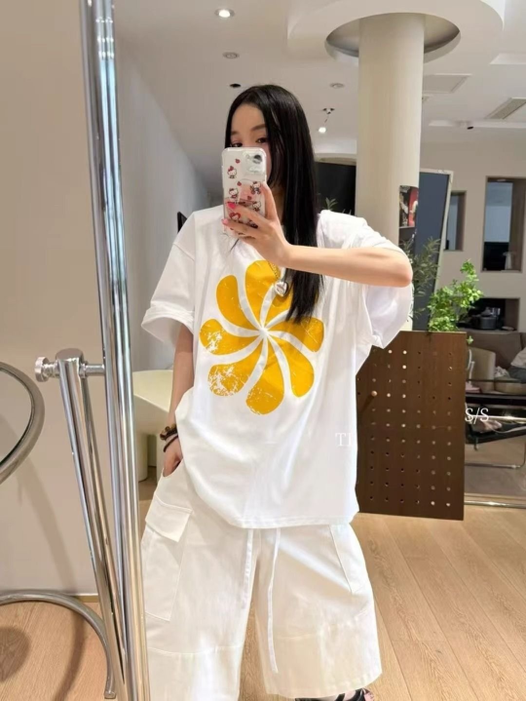 Vapetix S-3XL Official Image 21 Piece 100% Cotton 210g Relaxed Loose Cartoon Print Short-Sleeve T-Shirt for Women – Bild 8