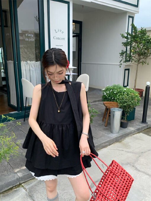 Vapetix Free Size-Free Size  Photographed Korean-style sleeveless bubble top with neck tie and wash straight-leg jeans set - Afbeelding 8