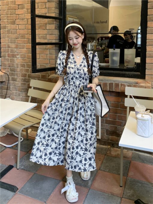 Vapetix Universal code-Universal code  Summer floral dress for women mid-length V-neck retro puff sleeves high waist slim casual vacation - Pilt 7