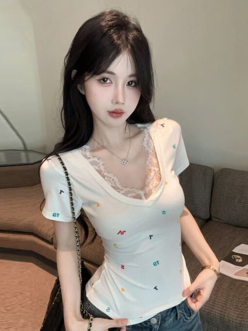 Vapetix S-XL  Girl's Pure Desire V-Neck Lace Edge Design Sense Colorful Printed Short-Sleeved T-Shirt Sexy Slim-F – Bild 5