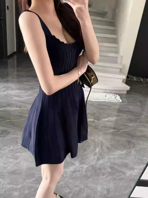 Vapetix One size fits all-One size fits all  French Navy Blue Knitted dress Women's Summer 2025 Slimming High-end Skirt for Small Women - 图片 3