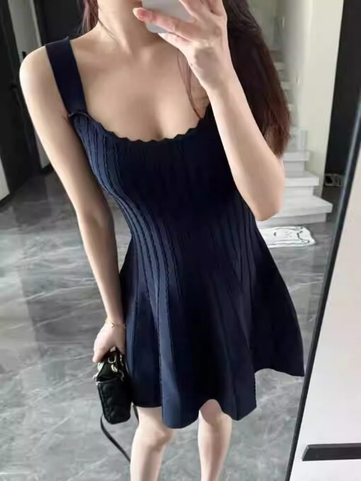 Vapetix One size fits all-One size fits all  French Navy Blue Knitted dress Women's Summer 2025 Slimming High-end Skirt for Small Women - 图片 5