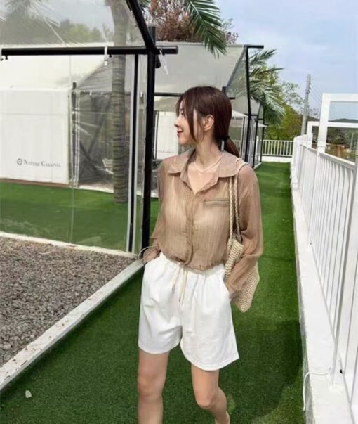 Vapetix Free Size-Free Size  Korean chic summer chiffon blouse with single button drawstring waist-cinch short sleeve sun protec – Bild 6