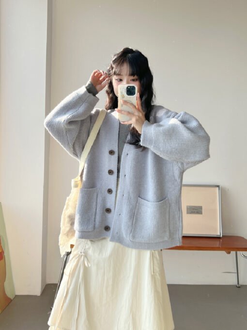 Vapetix Free Size-Free Size  Women's V-neck cardigan coat, 2025 new arrival, high-end, lazy style, relaxed feeling, loose top – Bild 5