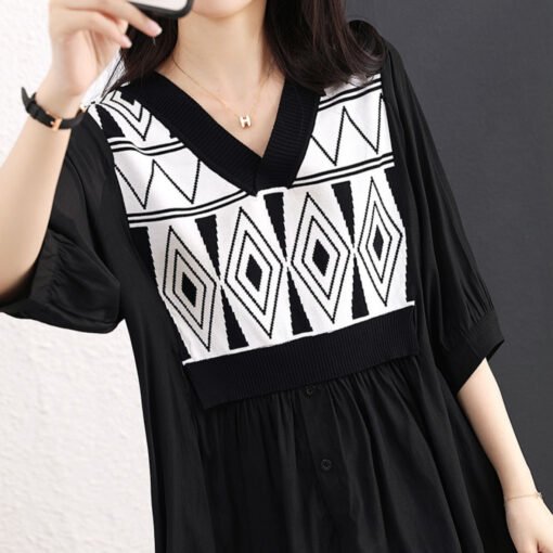 Vapetix M【Recommended within 60 kg】-3XL [Recommended 240-300 lbs]  Fat Sister Plus Size 2-300 lbs Summer Loose V-neck Fake Two Pieces Color Blocking Ice Silk Knit Spl