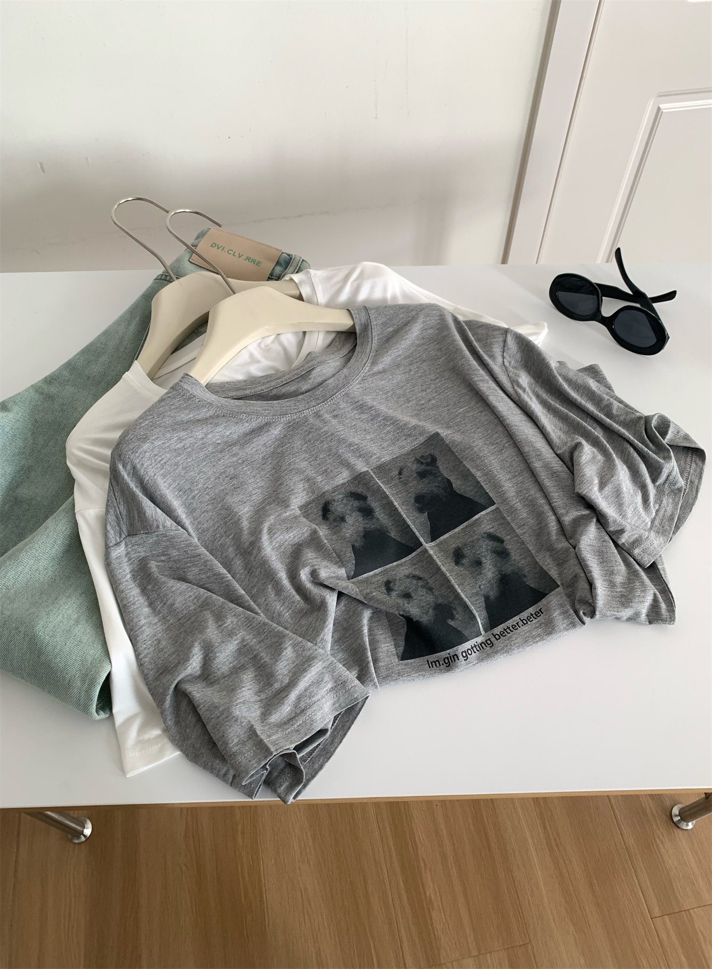 Vapetix Unisex size, 90-150 lbs-Unisex size, 90-150 lbs Summer Relaxation Loose Model Modal Print T-shirt for Women, Soft and Light, Lazy Round Neck Short – Bild 5