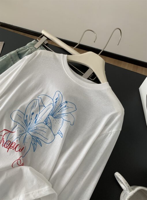Vapetix Unisex size 90-130 lbs-Unisex size 90-130 lbs  Minimalist and Fresh Lily Sunscreen Blouse for Women - Summer Lightweight Breathable Snow Cotton Lo – Bild 5