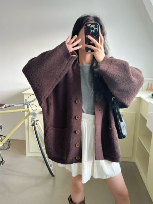 Vapetix Free Size-Free Size  Women's V-neck cardigan coat, 2025 new arrival, high-end, lazy style, relaxed feeling, loose top – Bild 7