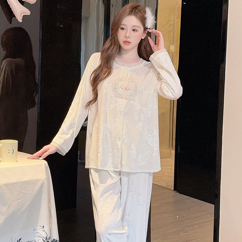 Vapetix M-XXL 【Qiao Mengran】Velvet Pressed Flower Women's Autumn/Winter New Chinese Style Long Sleeve Cardigan Ho