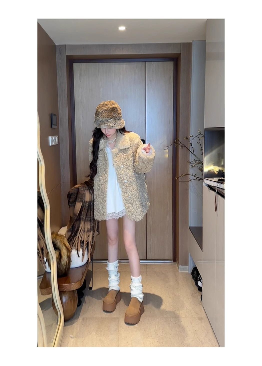 Vapetix S-XL French High-End Luxury Fashion Lace-Mesh V-Neck Long-Sleeve T-Shirt for Women: Autumn Style, Loose – Bild 7