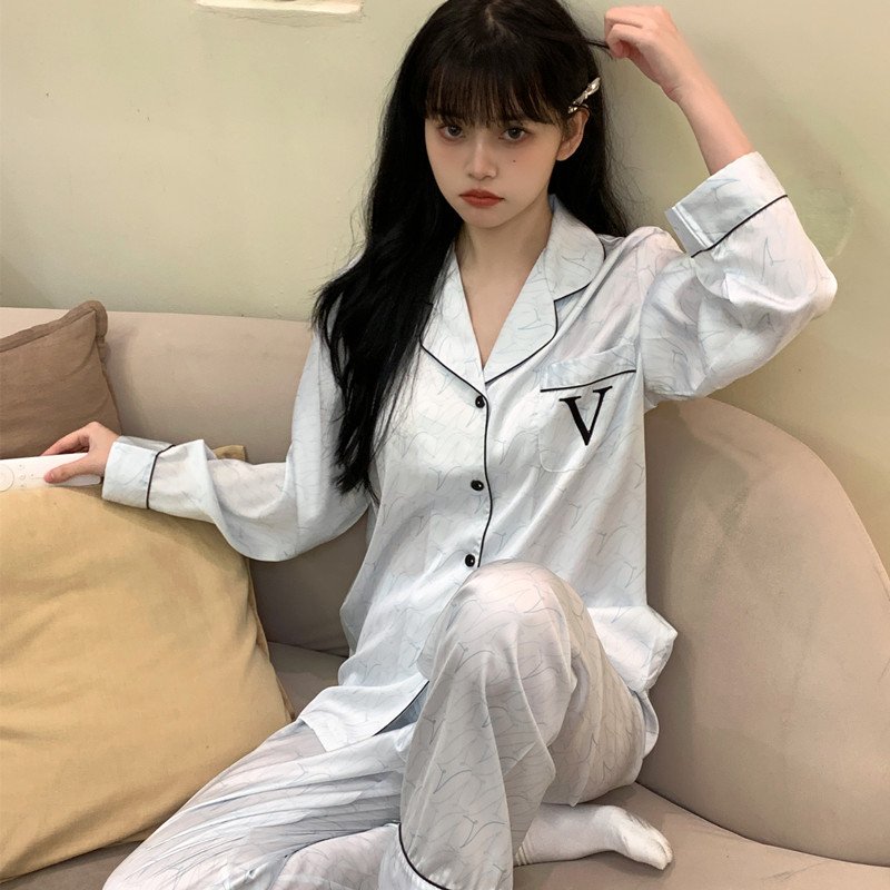 Vapetix M-XL Sleepwear Girl Autumn High-End Ice Silk French Light Luxury Embroidered Silk Long-Sleeve Outerwear - 图片 4