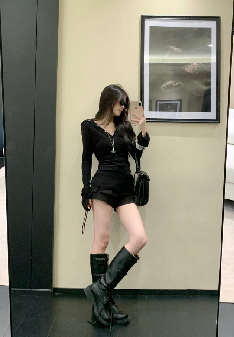 Vapetix S-L Photographed - Black Design-Forward Hooded Long-Sleeve T-Shirt for Women, New Autumn Arrival, High- – Bild 2