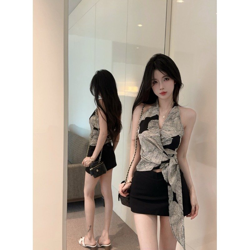 Vapetix S-XL Women's Summer Tie-Band Crop Top with Retro Print, Intersecting V-Neck, Knit Striped Fabric, Body-F