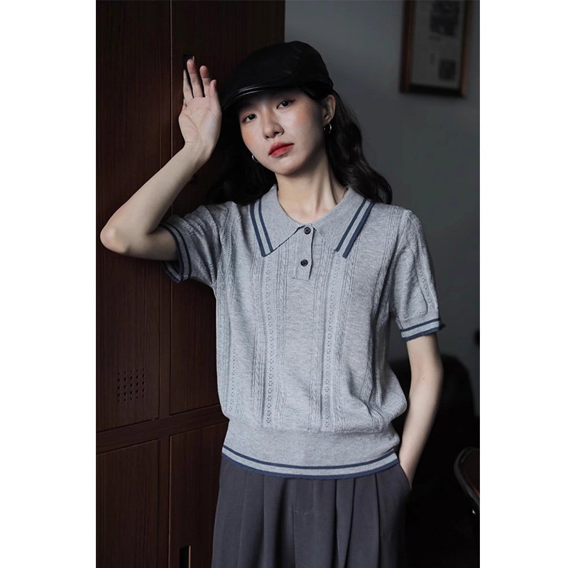 Vapetix Free Size-Free Size A stylish and unique short-sleeved knit T-shirt for women, featuring a versatile, color-blocked des