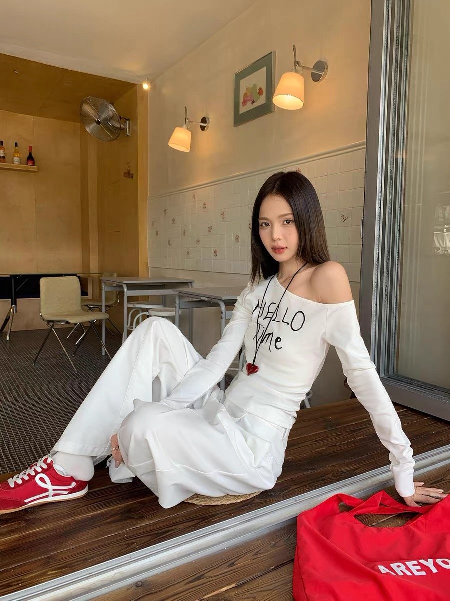 Vapetix M-2XL 【220g 92% cotton 8% spandex】 Off-shoulder American retro chic long-sleeved T-shirt for women, early