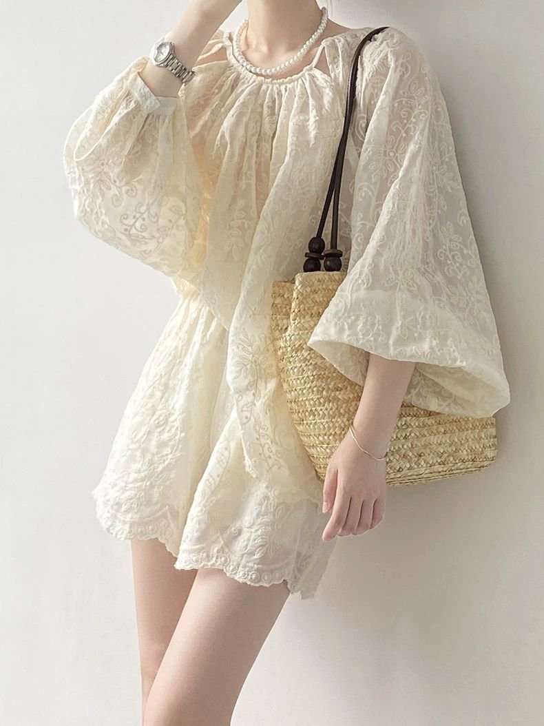 Vapetix M size fits for 80-110 lbs wear-L fits for 110-120 pounds in weight Linen Embroidered Sun Protection Shirt and Shorts Set for Women - Summer Loose Top and Five-Finger – Bild 5