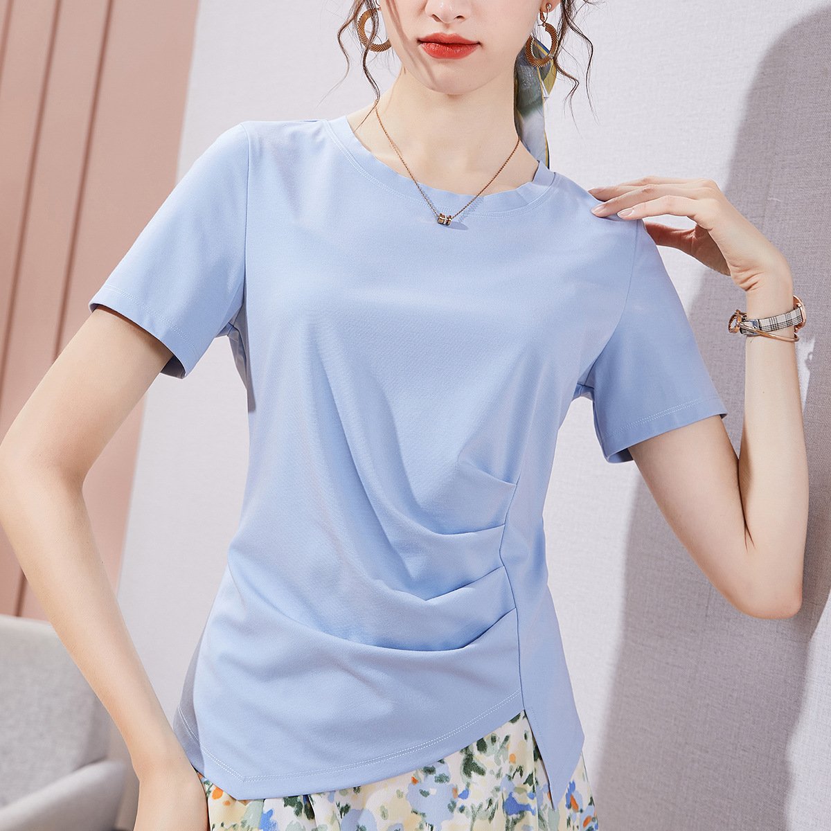 Vapetix M-XXXXL Women's Short Sleeve Summer T-shirt 2025 with Pleated Design, Asymmetrical Top, Trendy and Stylish – Bild 9