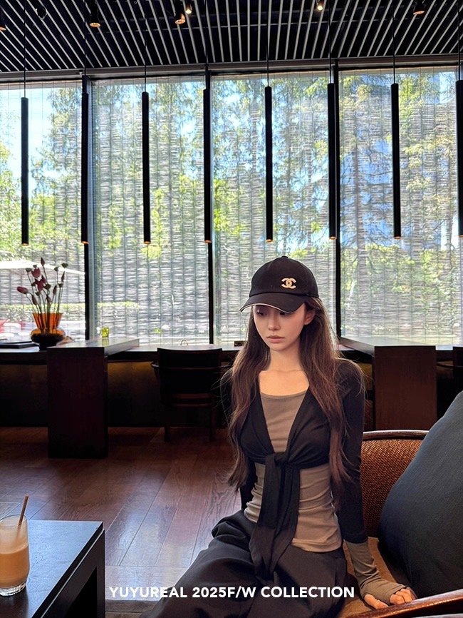 Vapetix S-L Korean-style designer-inspired contrast-color faux two-piece long-sleeve T-shirt for women, 2025 au – Bild 7