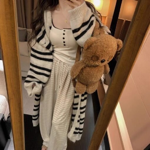 Vapetix Free Size-Free Size  Korean-style striped medium-length cardigan outerwear for women, autumn and winter casual style, un – Bild 2