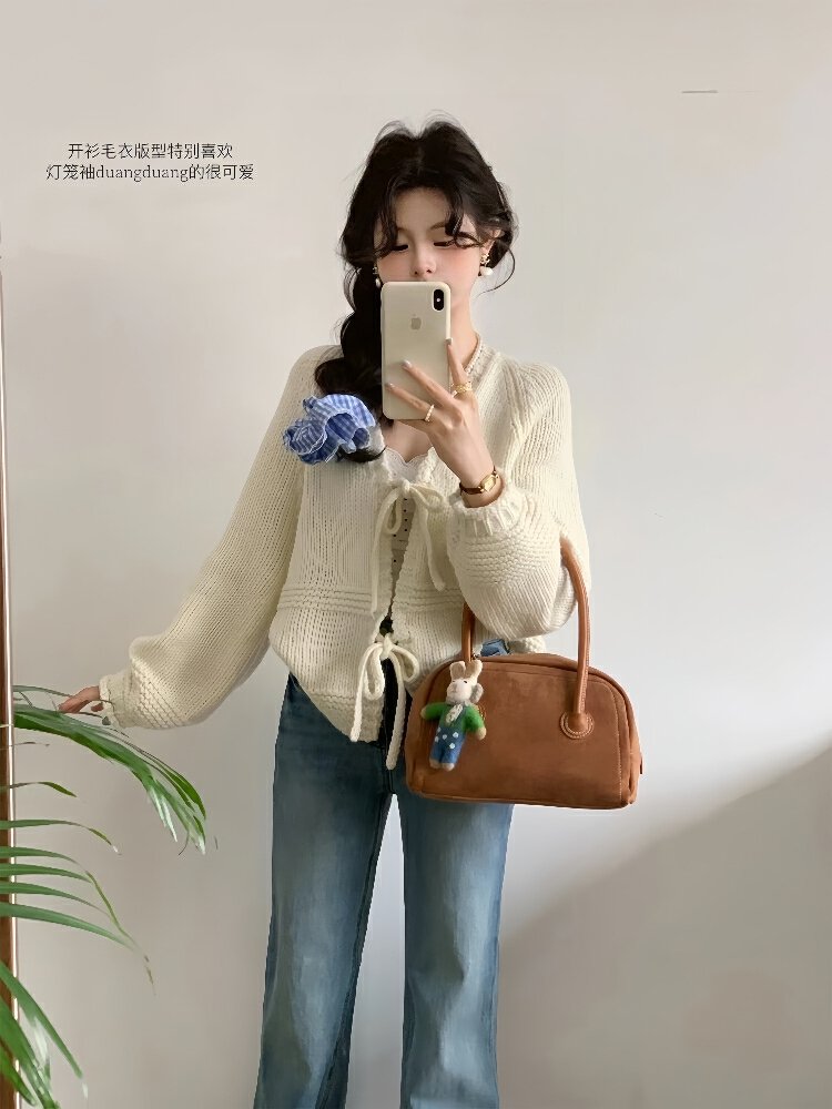 Vapetix Free Size-Free Size Gentle, milky-white knitted lace-up oversized sweater for women—2025 early autumn collection, a stu