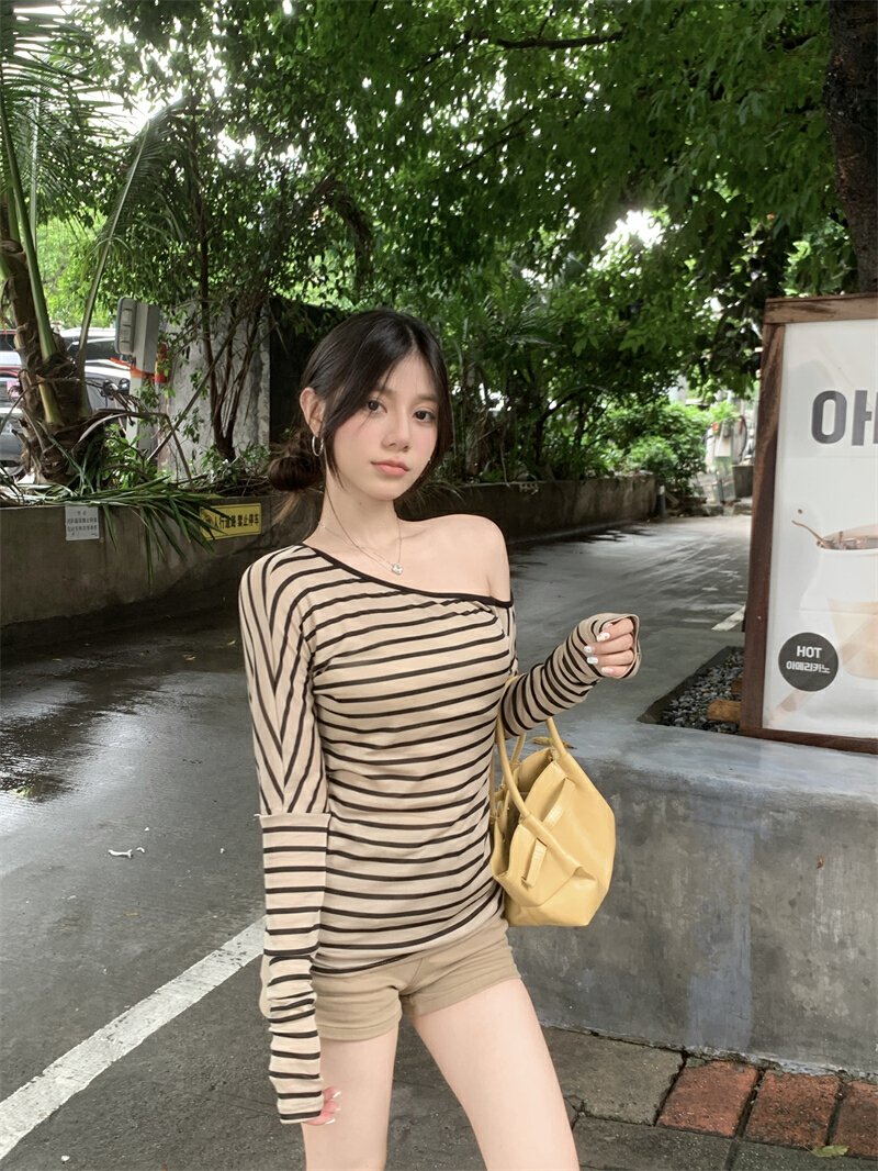 Vapetix S-L Real shot, genuine, slimming and figure-flattering striped long-sleeved sun-protective T-shirt wome – Bild 2