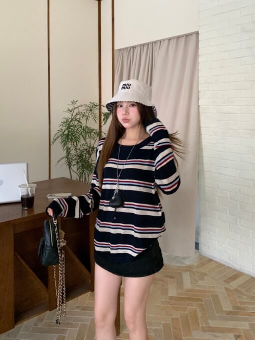 Vapetix Free Size-Free Size  Women's Knit Crew Neck Long Sleeve Sun Protection Cover-Up in Three-Color Stripes – Bild 6