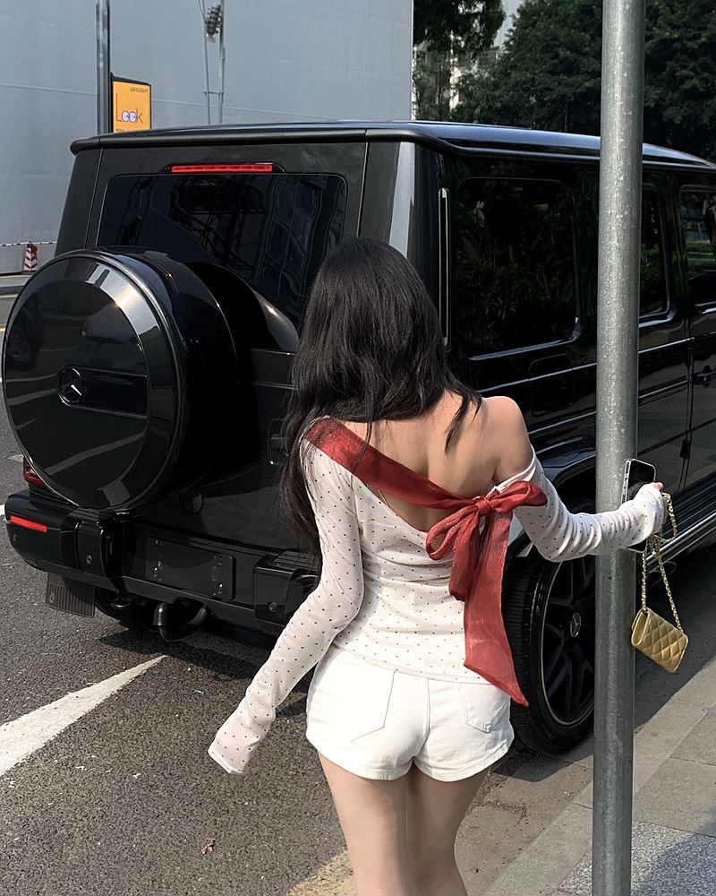 Vapetix Free Size-Free Size Original Photograph Pure Desire Blush Sleeveless T-Shirt with Off-the-Shoulder Heart Print, Backles – Bild 6