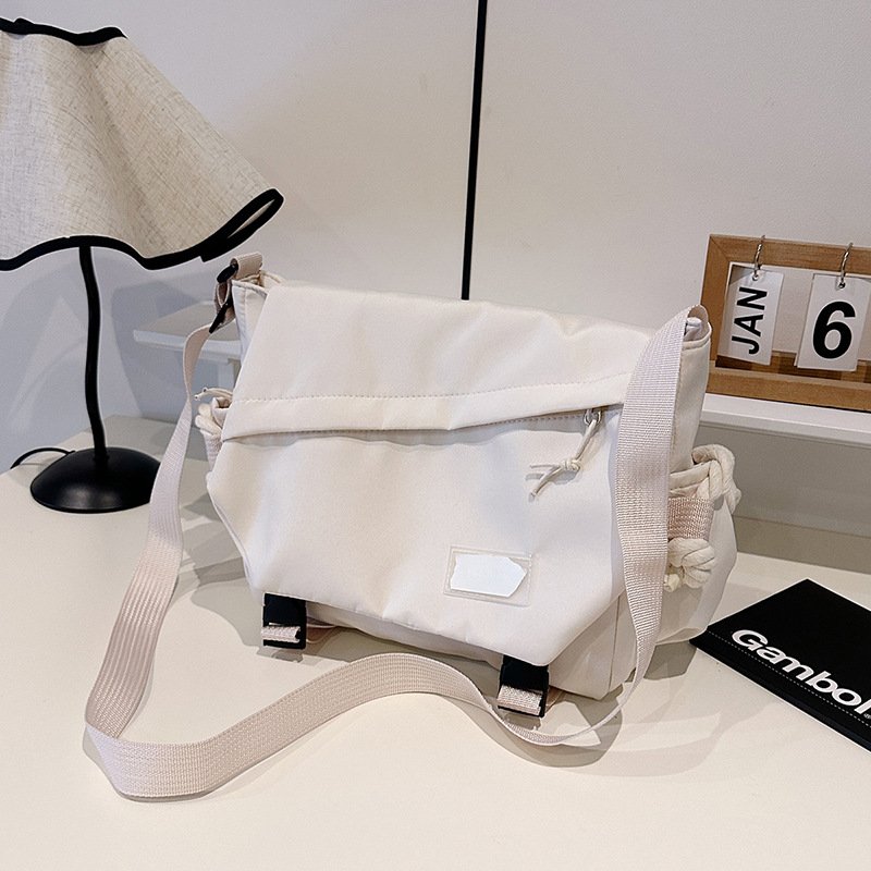 Vapetix Free Size-Free Size 2025 Trendy Unisex Single-Shoulder Bag, School Class Crossbody Bag, Stylish and Cool Workwear Style