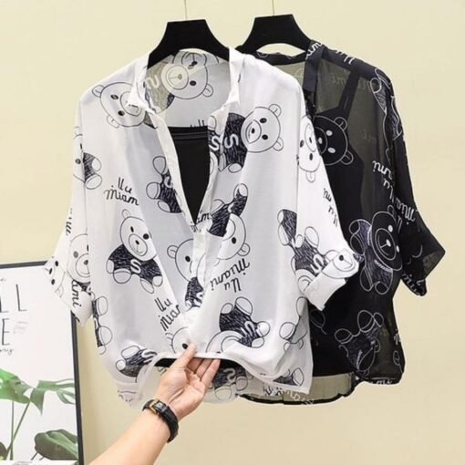 Vapetix M suggests 70-90 pounds-The XL size suggestion is 120-150 pounds.  Summer 2025 Women's Chiffon Shirt Striped Slimming Irregular Hooded Top Two-Piece Bat Sleeve Chiffo – Bild 4