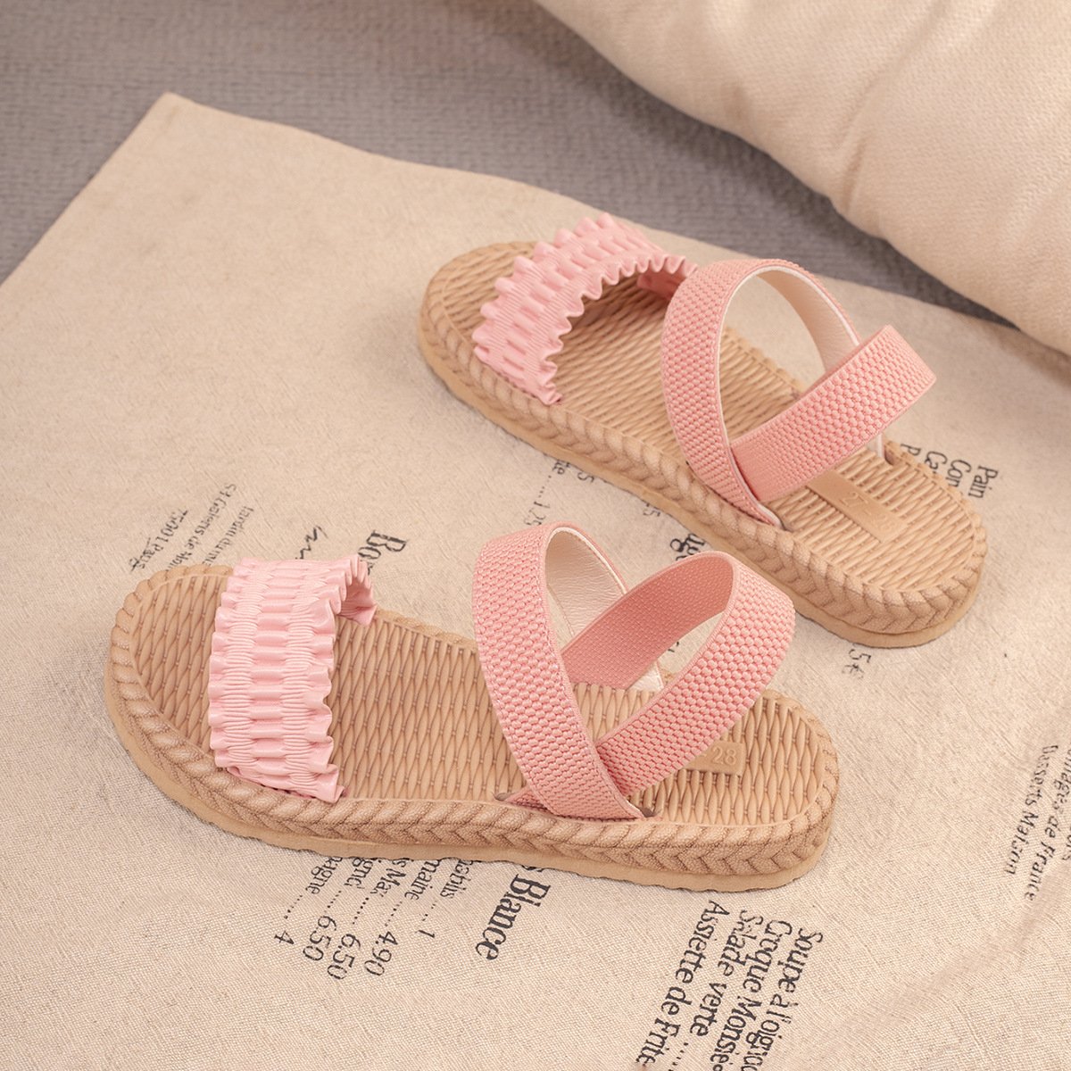 Vapetix 23-24-35-36 Flat children's sandals with elastic straps, cross design, summer outdoor wear, imitation grass wea – Bild 5