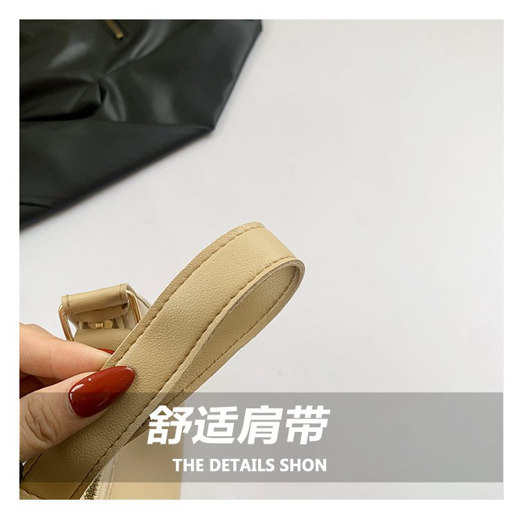 Vapetix Free Size-Free Size Designer niche women's handbag 2025 spring fashion casual crescent-shaped bag solid color women's u – Bild 5