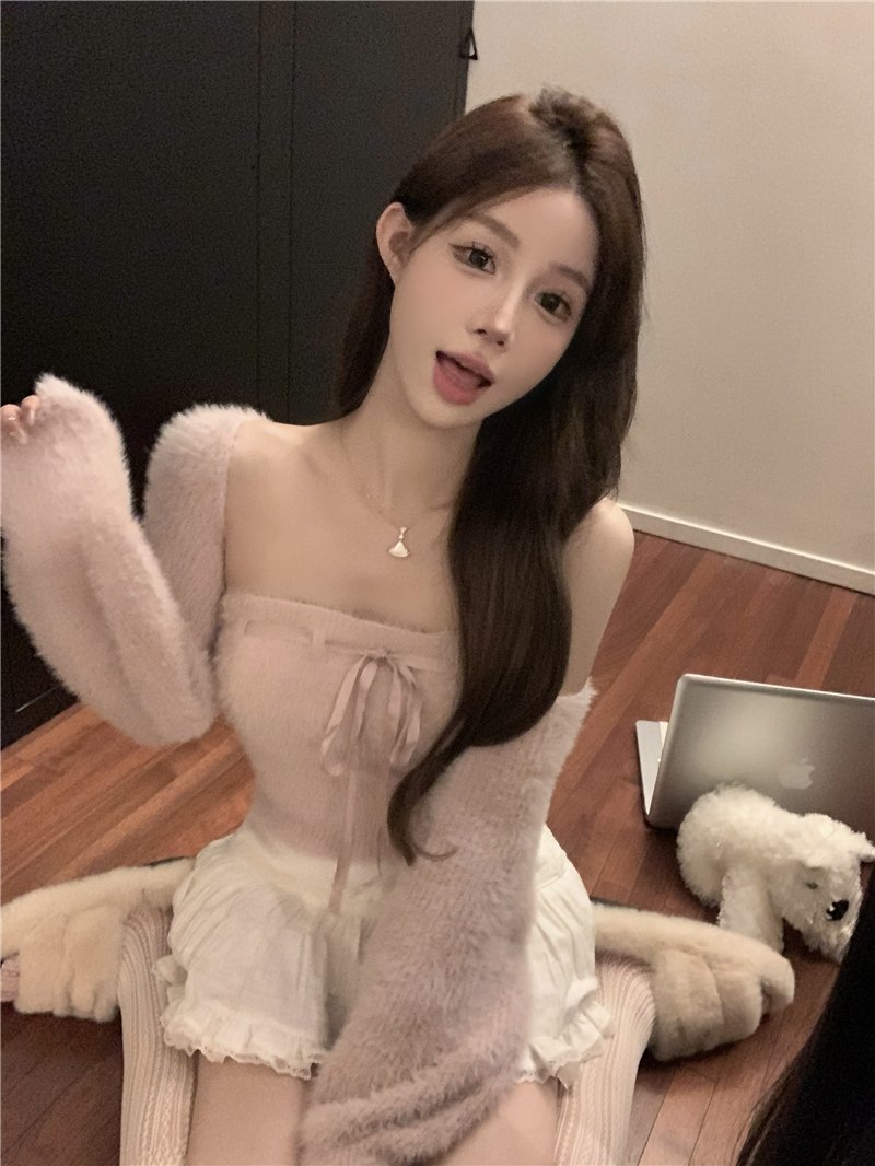 Vapetix One size fits all-One size fits all Real shot~Sweet bubble plush sweater set, sweet and spicy strappy vest + cardigan two-piece set - 图片 7