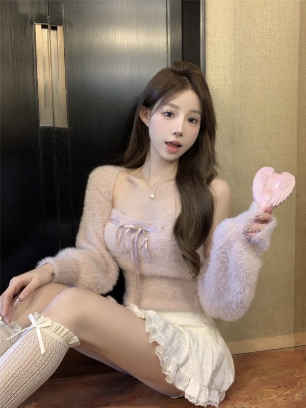 Vapetix One size fits all-One size fits all Real shot~Sweet bubble plush sweater set, sweet and spicy strappy vest + cardigan two-piece set - 图片 9