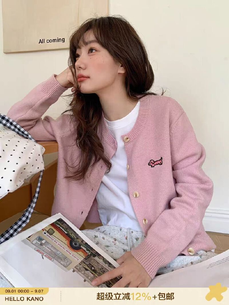 Vapetix Free Size-Free Size Women's Autumn/Winter New Single-Breasted Knit Cardigan with Puppy Embroidery Soft and Fluffy Outwe – Bild 6